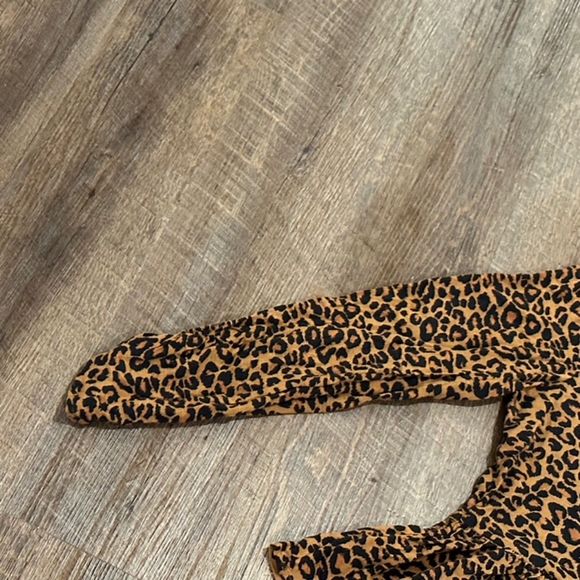 TIME AND TRU LARGE BROWN Peasant Leopard Print Boho Blouse Top L/G 12-14 - Picture 4 of 8